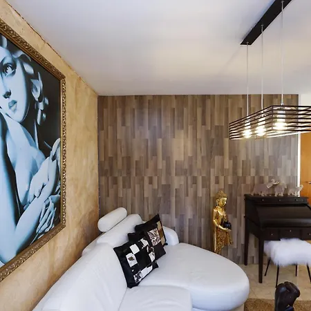 Buda Planetcostadorada *