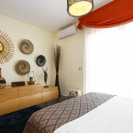 Buda Planetcostadorada Holiday home
