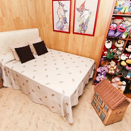 Buda Planetcostadorada Holiday home *